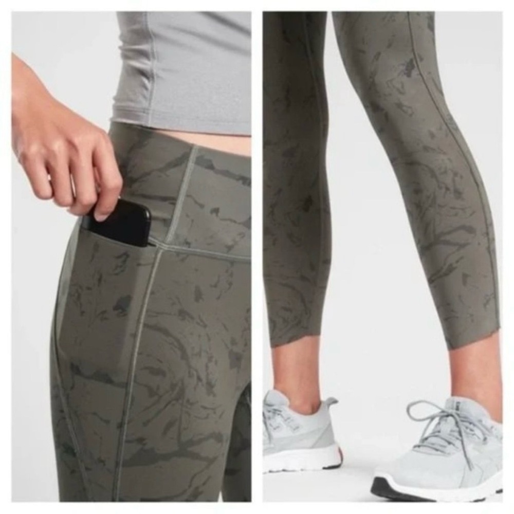 Athleta Velocity Stash Pocket 7/8 Tight Marble Gray XS Leggings - Picture 3 of 9